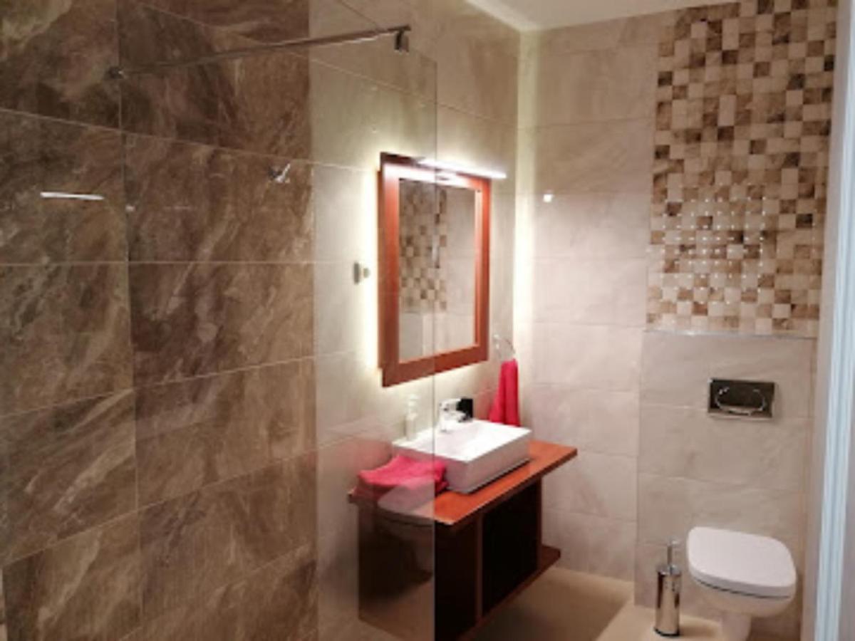 Staff Guest House Nyiregyhaza Luaran gambar